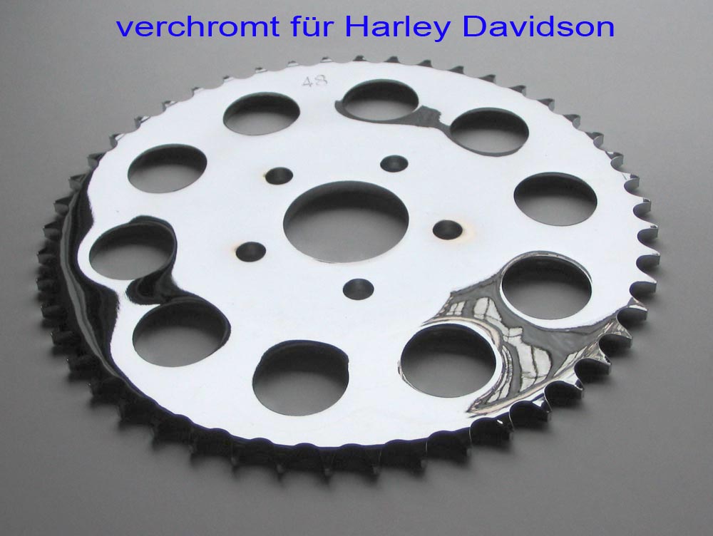 Schliessen von 48er-Kettenrad-Chrom-Harley-Davidson.jpg